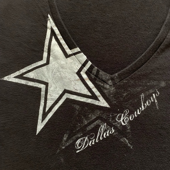 Dallas Cowboys Black Short Sleeve V-neck Tee Shirt - Picture 3 of 5